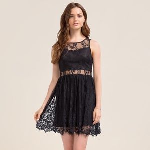 Francesca’s black lace dress